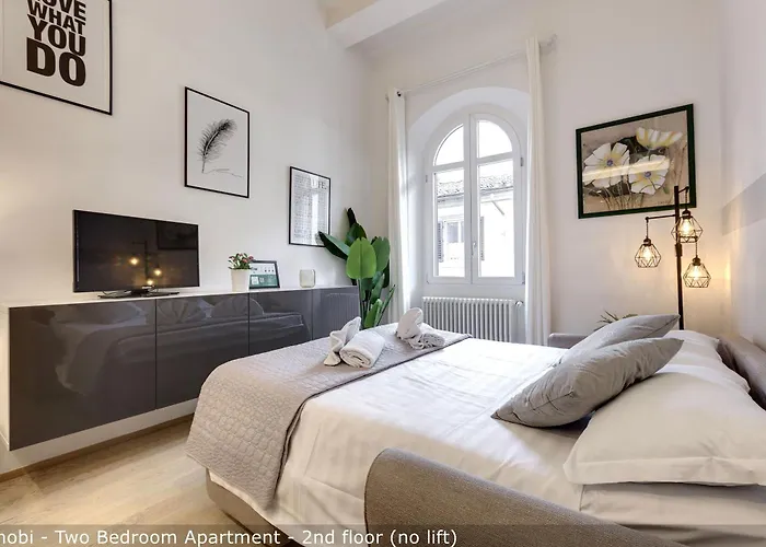 San Zanobi Apartments By Mamo Florence